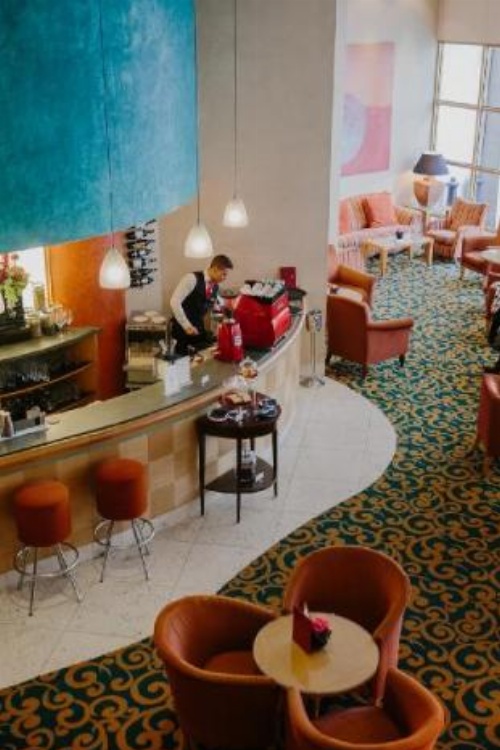 Kingsway Hall Hotel image 7